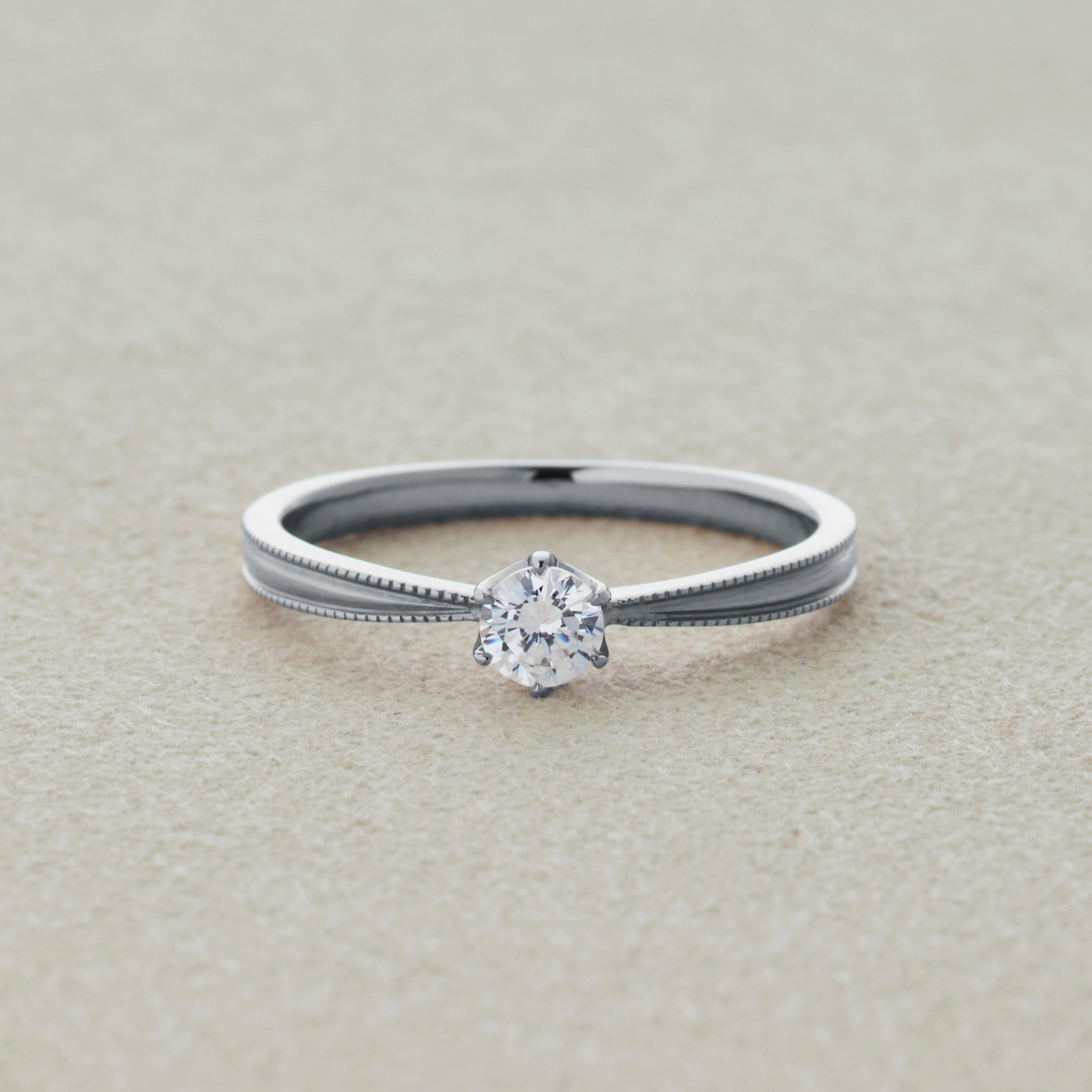 結び目0.2ct プラチナ 商品画像