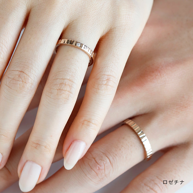 結婚指輪 誕生月木10月 ロゼチナ 着用画像