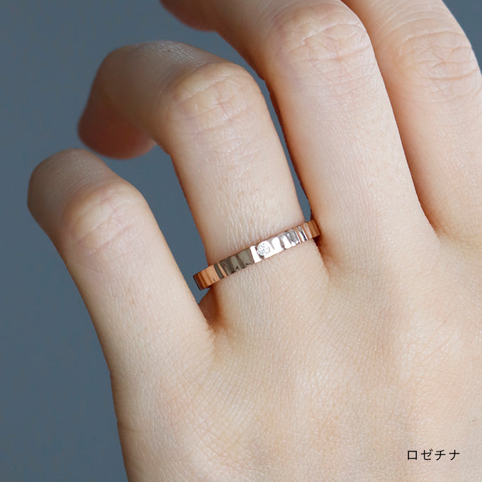 結婚指輪 誕生月木10月 ロゼチナ 着用画像