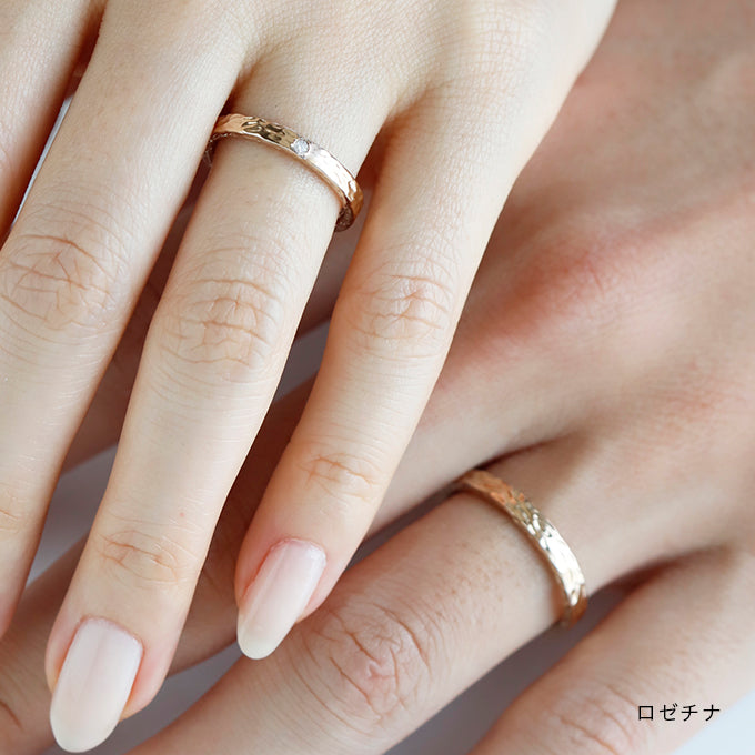 結婚指輪 誕生月木4月 ロゼチナ 着用画像