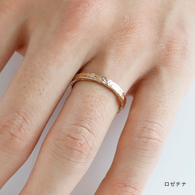 結婚指輪 誕生月木4月 ロゼチナ 着用画像