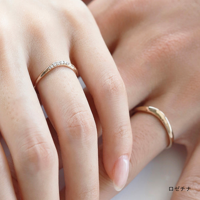結婚指輪 まなざし ロゼチナ 着用画像
