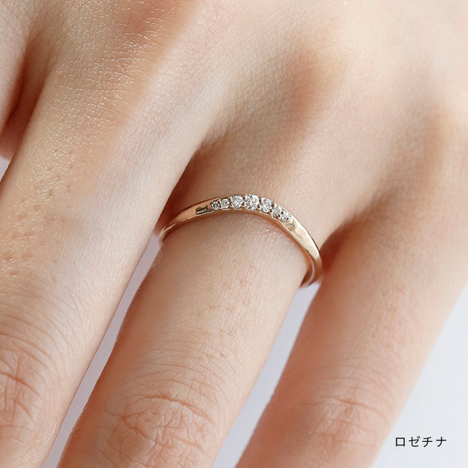 結婚指輪 まなざし ロゼチナ 着用画像