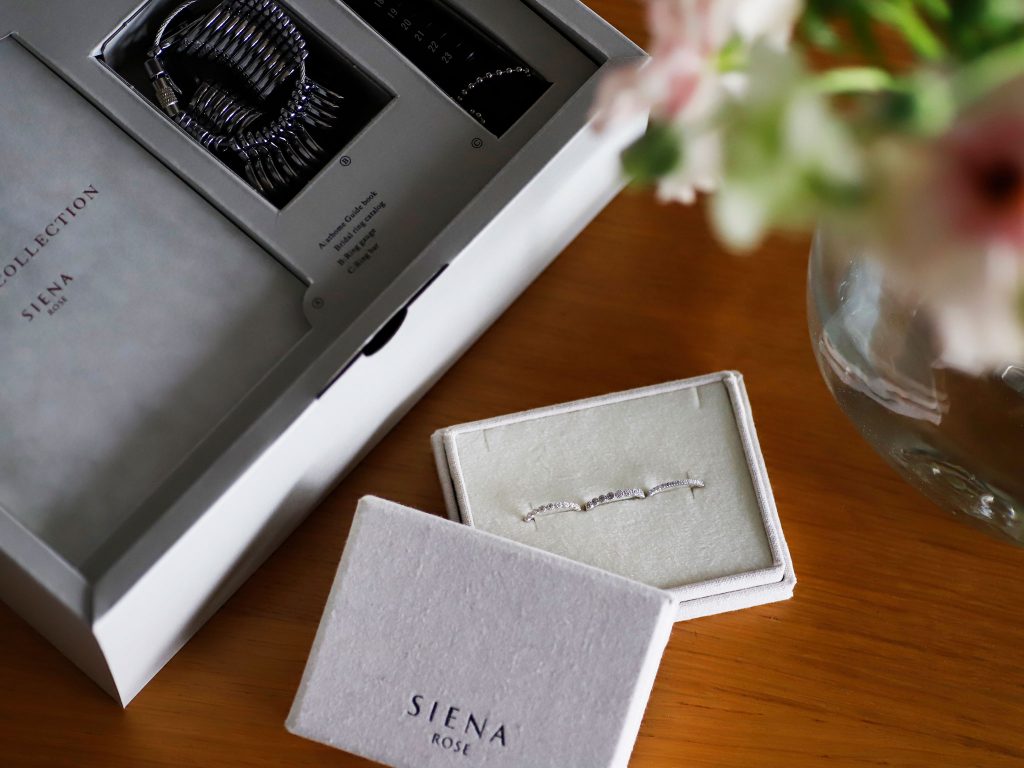 at home SIENA ROSEに人気のハーフエタニティリング3種類が仲間入り。