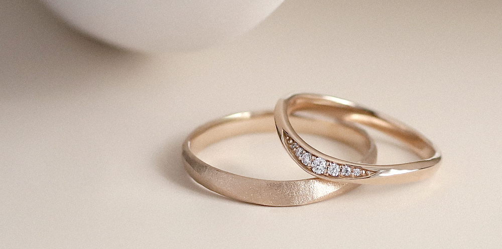 ウェーブ|結婚指輪(マリッジリング)ならSIENA ROSE(シエナ ロゼ) ウェーブ|結婚指輪(マリッジリング)ならSIENA ROSE(シエナ ロゼ)