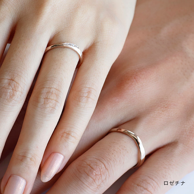 結婚指輪「MICHIRU」満ちる　ロゼチナピンクゴールドリング着用画像